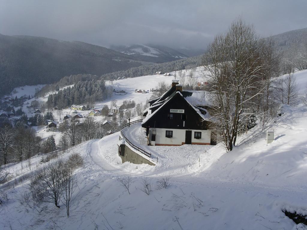 Penzion Kobr Pec pod Snezkou Exterior photo