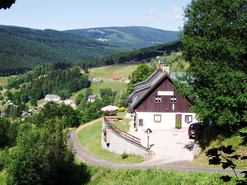 Penzion Kobr Pec pod Snezkou Exterior photo